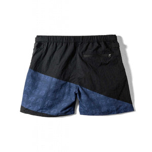 
            
                Load image into Gallery viewer, Panel Short Pants Black
            
        